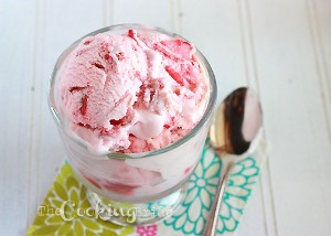 creamy-strawberry-ice-cream