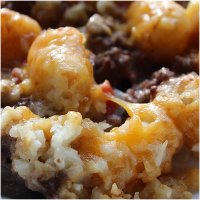 Slow Cooker Beef and Tater Tot Casserole