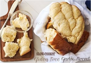 Slow Cooker Garlic Bread