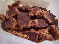 Healthy-Pecan-Almond-Toffee