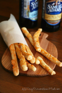 Crispy Cheddar Cheese Straws