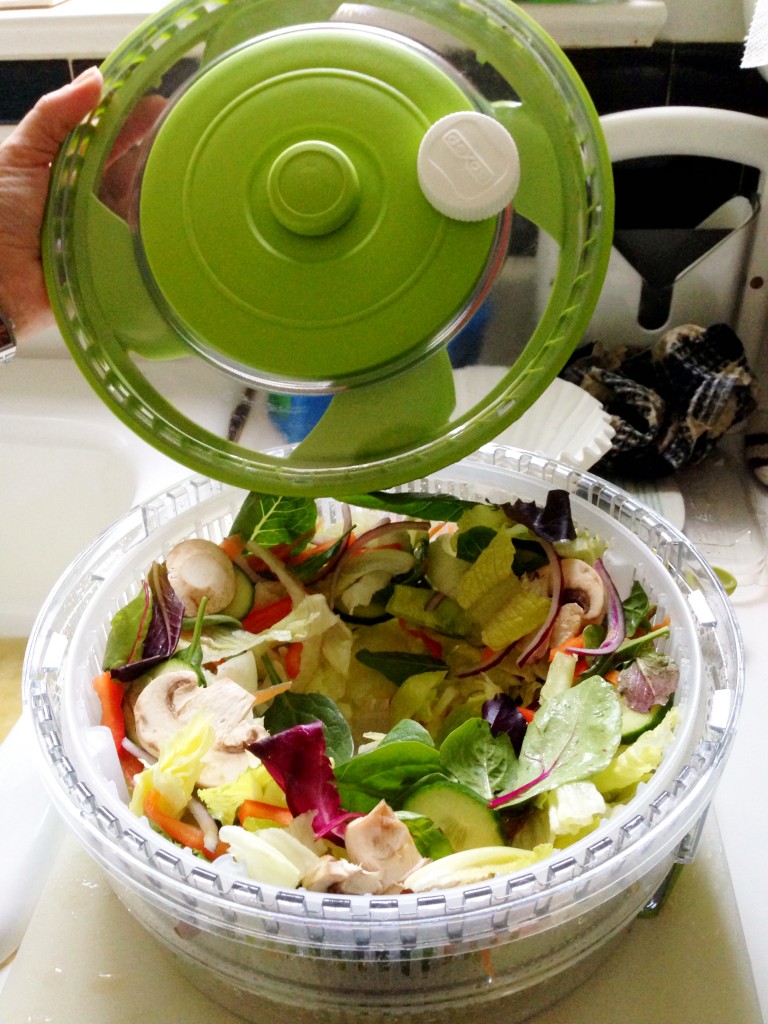 24 Hour Veggie Salad + Win a Dexas Salad Gift Basket - RecipeChatter