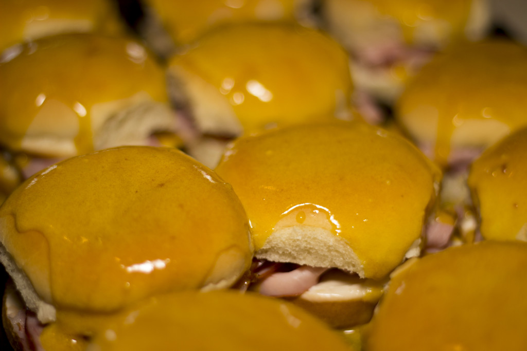 Potluck Paradise! Healthier Ham and Cheese Sliders RecipeChatter