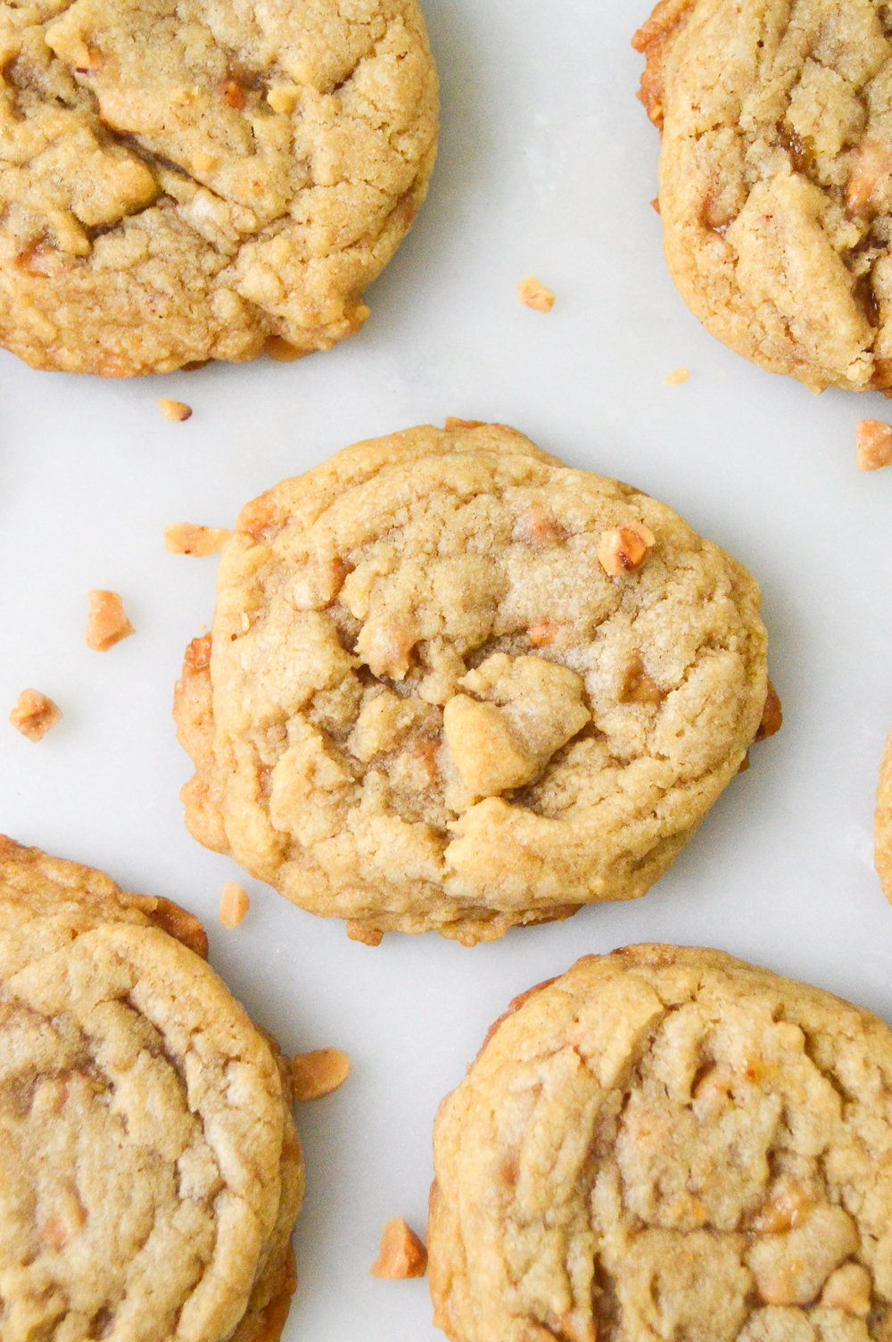 Brown Sugar Toffee Cookies - RecipeChatter